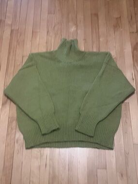 babaa no17 guava green sweater